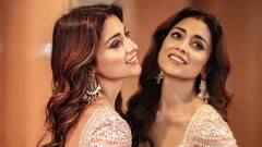 Shriya Saran Photos : నవ్వుని వెన్నెల, మల్లెలు, హరివిల్లుతో ఎందుకు కంపేర్ చేస్తారో ఈ ఫొటోస్ చూస్తే అర్థమవుతుంది