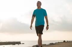 Walking Benefits: ਖਾਣਾ ਖਾਣ ਤੋਂ ਬਾਅਦ ਸੈਰ ਕਰਨਾ ਸਹੀ ਜਾਂ ਗਲਤ? ਕਿੰਨੇ ਮਿੰਟ ਚੱਲਣਾ ਸਹੀ