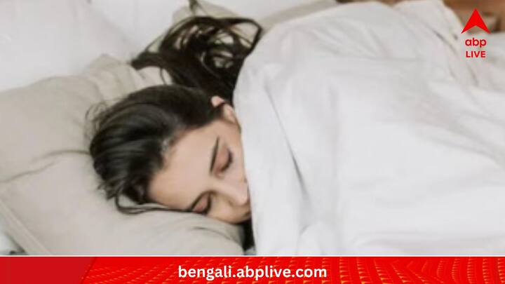 Sleepcations In India:আজ, ১৫ মার্চ, বিশ্ব ঘুম দিবস। বহু সময়ে, কাজের চাপ বা ব্যক্তিগত জীবনে নানা উদ্বেগের কারণে ঠিকঠাক ঘুম হয়ে ওঠে না। সেক্ষেত্রে একটা sleepcation-র কথা ভাবতেই পারেন।