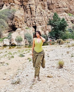 Esshanya: સાઉથ એક્ટ્રેસ ઈશાન્યાનો જોવા મળ્યો બોલ્ડ અંદાજ, જુઓ તસવીરો