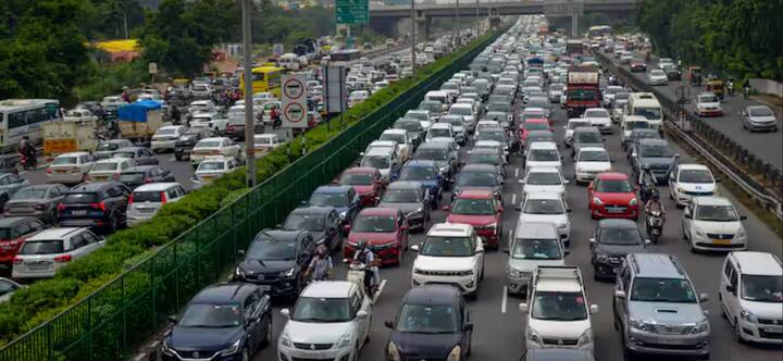 ਕੇਂਦਰੀ ਟਰਾਂਸਪੋਰਟ ਮੰਤਰੀ ਨਿਤਿਨ ਗਡਕਰੀ ਨੇ ਅਜਿਹੇ ਕਈ ਹੋਰ ਪ੍ਰਾਜੈਕਟਾਂ 'ਤੇ ਕੰਮ ਸ਼ੁਰੂ ਕਰ ਦਿੱਤਾ ਹੈ, ਜਿਸ ਤੋਂ ਬਾਅਦ ਕਈ ਸ਼ਹਿਰਾਂ ਵਿਚਾਲੇ ਲੰਬੀ ਦੂਰੀ ਕੁਝ ਘੰਟਿਆਂ ਦੀ ਰਹਿ ਜਾਵੇਗੀ।