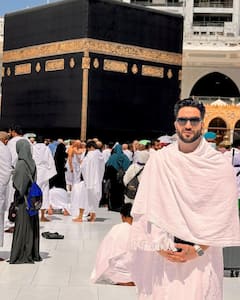 Aly Goni Performs Umrah In Makkah, Shares Photos