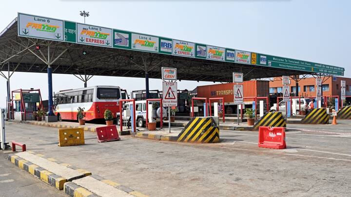 NHAI की तरफ से साफ कर दिया गया है कि 15 मार्च के बाद से पेटीएम फास्टैग पूरी तरह बंद हो जाएंगे. ऐसे फास्टैग यूज करने वालों को दोगुना टैक्स भरना होगा.