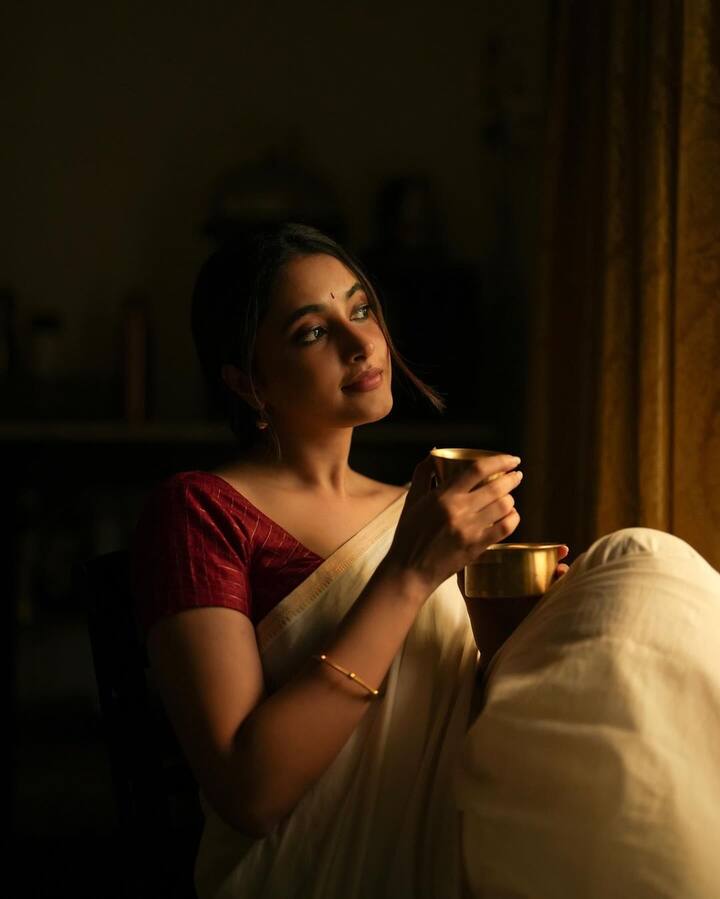 பெரும் எதிர்ப்பார்ப்புகளுக்கு இடையே இவர் சிவகார்த்திகேயனின் டாக்டர் திரைப்படத்தின் மூலம் தமிழ் திரையுலகில் நுழைந்தார்.