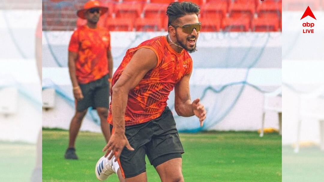 Umran Malik: কাঁটা দিয়ে কাঁটা তোলাই লক্ষ্য, অস্ট্রেলিয়ার গতিময় পিচেই টেস্টে অভিষেক হবে উমরানের? Umran Malik given fast bowling contract with an eye on Australia get to know Umran Malik: কাঁটা দিয়ে কাঁটা তোলাই লক্ষ্য, অস্ট্রেলিয়ার গতিময় পিচেই টেস্টে অভিষেক হবে উমরানের?