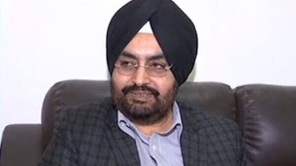 New Election Commissioner Sukhbir Singh Sandhus  old Punjab connection Amritsar News: ਨਵੇਂ ਚੋਣ ਕਮਿਸ਼ਨਰ ਸੁਖਬੀਰ ਸਿੰਘ ਸੰਧੂ ਦਾ ਪੰਜਾਬ ਨਾਲ ਪੁਰਾਣਾ ਰਿਸ਼ਤਾ, ਅੰਮ੍ਰਿਤਸਰ ਤੋਂ ਕੀਤੀ ਪੜ੍ਹਾਈ