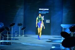 Kriti Sanon Photo: રેમ્પ પર ઉતરી ક્રિતિ સેનન, લેકમે ફેશન વીકમાં બતાવ્યો જલવો