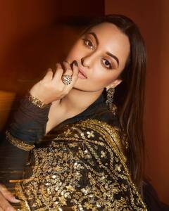 PHOTO: जणू लाल परीच... पाहा सोनाक्षी सिन्हाचं घायाळ करणारं सौंदर्य!