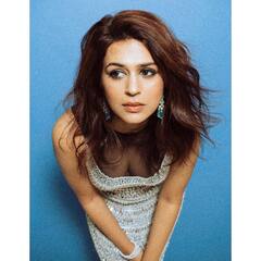 Shraddha Das Photos: వామ్మో శ్రద్ధా దాస్‌ అందాల ఆరాచకం - సమ్మర్‌లో మరింత హీట్‌ పెంచుతున్న హాట్‌ బ్యూటీ