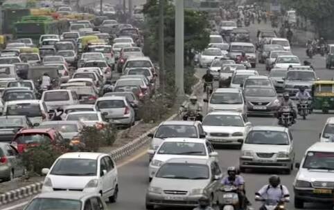 ਗੱਡੀ ਦੇ ਮਾਲਕ ਦਾ ਨਾਂ ਜਾਣਨ ਲਈ ਕਈ ਆਨਲਾਈਨ ਐਪਸ ਹਨ। ਜਿਸ ਰਾਹੀਂ ਤੁਸੀਂ ਗੱਡੀ ਦੇ ਮਾਲਕ ਦਾ ਨਾਮ ਪਤਾ ਕਰ ਸਕਦੇ ਹੋ।