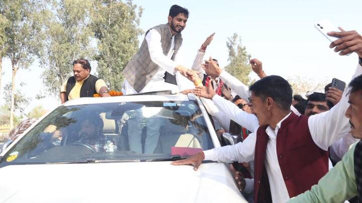 शिवपाल यादव ने एक्स पर इन सभाओं की तस्वीरें भी शेयर की है, जिसमें उन्होंने दावा किया बदायूं में उन्हें अपार समर्थन मिल रहा है. इस दौरान उन्होंने नेताजी मुलायम सिंह यादव का भी जिक्र किया.