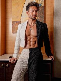 बॉलीवुड के वो सितारे जिन्हें होली खेलना बिल्कुल नहीं पसंद, लिस्ट में करीना से लेकर रणवीर का नाम है शामिल