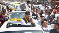 IN Pics: बदायूं में दिखा चाचा शिवपाल यादव का जलवा, बेटे आदित्य के साथ सामने आईं ये तस्वीरें