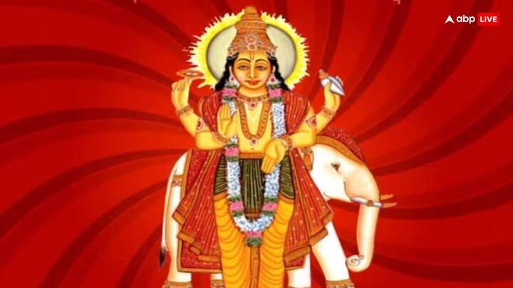 होलाष्टक के चौथे दिन एकादशी पर शुक्र को शांत करने के लिए इत्र, सफेद चंदन, चांदी आदि का दान करें.