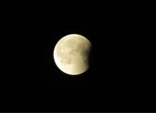 ਚੰਦਰ ਗ੍ਰਹਿਣ ਸਵੇਰੇ 10:23 ਤੋਂ ਦੁਪਹਿਰ 03:02 ਤੱਕ ਰਹੇਗਾ। ਇਹ ਚੰਦਰ ਗ੍ਰਹਿਣ ਕੰਨਿਆ ਰਾਸ਼ੀ ਵਿੱਚ ਲੱਗੇਗਾ। ਇਹ ਪੰਨਮਬਰਲ ਚੰਦਰ ਗ੍ਰਹਿਣ ਹੋਵੇਗਾ। ਇਹ ਚੰਦਰ ਗ੍ਰਹਿਣ ਭਾਰਤ ਵਿੱਚ ਨਹੀਂ ਦਿਖਾਈ ਦੇਵੇਗਾ।