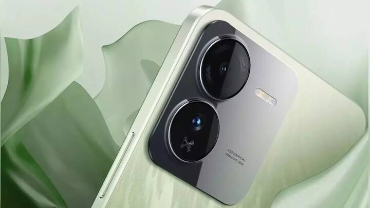 આ સ્માર્ટફોન Amazon.in અને iQOO.com પર વેચાણ માટે ઉપલબ્ધ થશે. આ ઉપકરણ એમેઝોન પ્રાઇમ વપરાશકર્તાઓ માટે 13 માર્ચે ઉપલબ્ધ થશે,