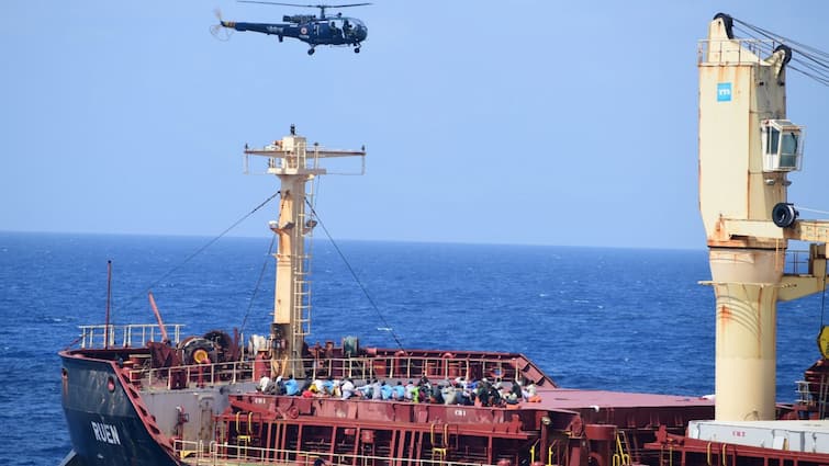 35 Somali Pirates Give up After Indian Navy Foils Hijack Bid Off East Coast Of Somalia