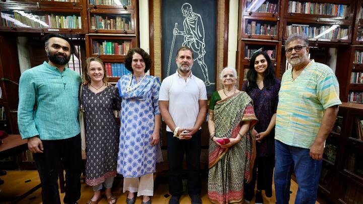 Following this tribute, Rahul Gandhi commenced the 'Nyay Sankalp Padyatra', embarking from Mani Bhavan and destined for the August Kranti Maidan. (Source: PTI)