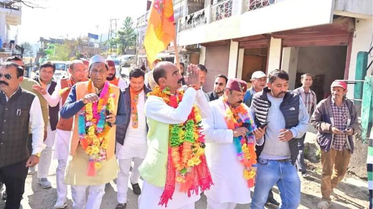 Lok Sabha Election Date Uttarakhand bjp started election campaign in haridwar and more lok sabha seat ann   Lok Sabha Election 2024: उत्तराखंड के चुनावी रण में उतरे BJP धुरंधर, पूर्व सीएम ने संभाला मोर्चा, एक साथ में मैदान में उतरे कई नेता