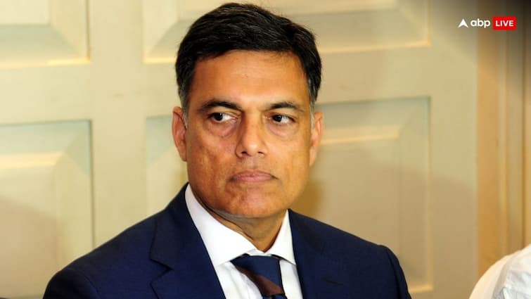 Sajjan Jindal Rape Case: स्टील कारोबारी सज्जन जिंदल पर रेप के आरोप को पुलिस ने बताया झूठा, दायर की क्लोजर रिपोर्ट JSW Group Sajjan Jindal Rape Case Latest Updates Mumbai Police Filed closure report in Bandra Court Sajjan Jindal Rape Case: स्टील कारोबारी सज्जन जिंदल पर रेप के आरोप को पुलिस ने बताया झूठा, दायर की क्लोजर रिपोर्ट