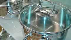 Removing Scratches from Steel: স্টিলের বাসনে আঁকিবুকি! দাগ মেটান সহজেই