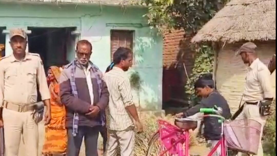 Girlfriend reveals about her father regarding Gopalganj Murder Case ann Gopalganj Murder Case: गोपालगंज में प्रेमी के घर पहुंची प्रेमिका, कहा- आंखों के सामने पिता ने किया कत्ल, दिलवाऊंगी सजा