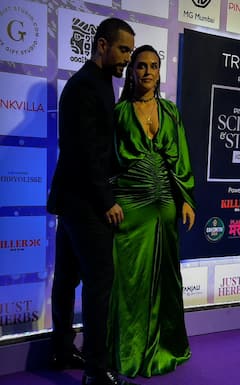 रुमर्ड बॉयफ्रेंड अंकित गुप्ता का हाथ थामकर इवेंट में पहुंची प्रियंका चाहर चौधरी, पति संग ग्लैमरस अंदाज में दिखीं नेहा धूपिया, देखें तस्वीरें