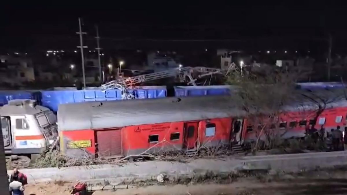 अजमेर में बड़ा हादसा, साबरमती-आगरा सुपरफास्ट की चार बोगियां पटरी से उतरीं
