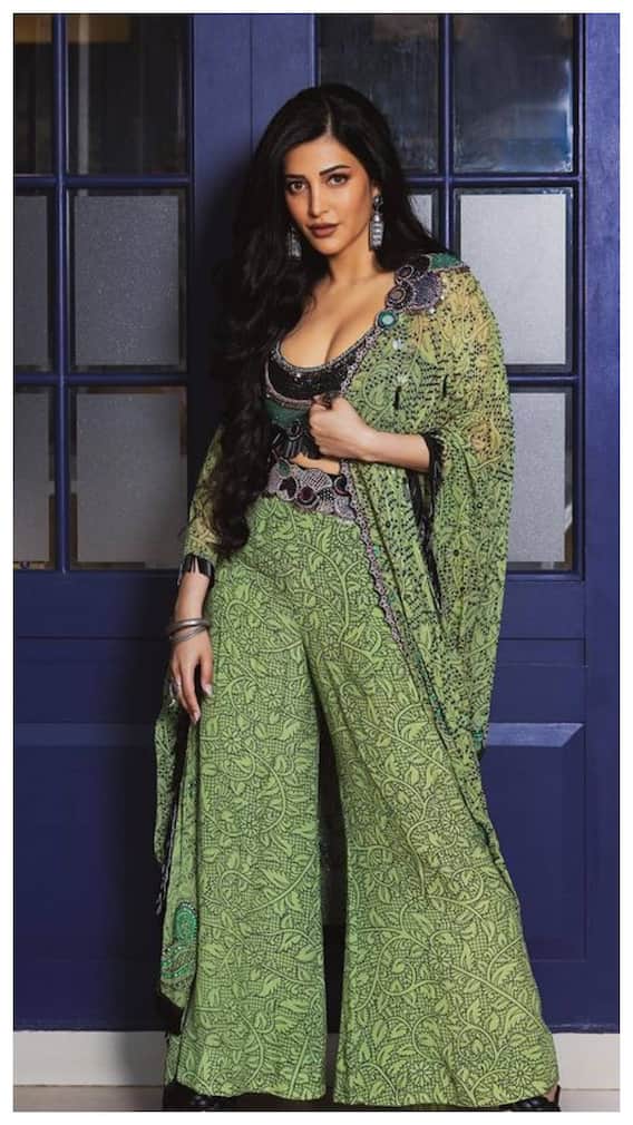 बॉलीवुड के इन सितारों को होली खेलना बिल्कुल नहीं पसंद