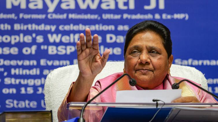 BSP candidate list mayawati Announced 9 more candidates for lok sabha election in uttar pradesh kanpur lok sabaha BSP Candidates List: यूपी की 9 और सीटों पर BSP ने किया उम्मीदवारों का एलान, लिस्ट में एक भी मुस्लिम का नाम नहीं