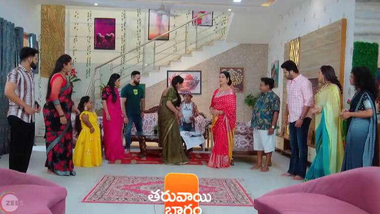 trinayani serial today march 18th episode written update in telugu Trinayani Serial Today March 18th: 'త్రినయని' సీరియల్: లలితాదేవి చేయి కట్ చేసేసిన నయని.. గాయత్రి పాప నామకరణం ఆగిపోతుందా?