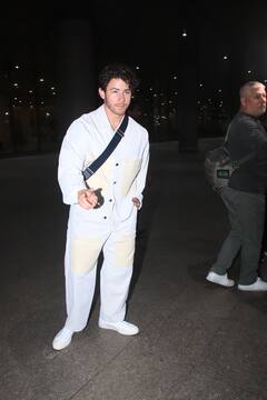 Nick Jonas Pics: बेटी मालती और पत्नी प्रियंका के साथ समय बिताने के लिए ससुराल आए निक जोनस, फोटोज हुईं वायरल