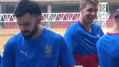 आईपीएल से पहले विराट कोहली ने शुरू की प्रैक्टिस, देखें सोशल मीडिया पर वायरल वीडियो