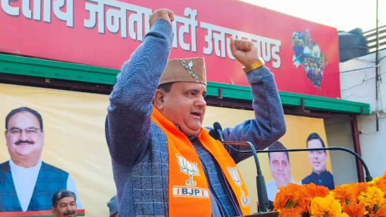 Uttarakhand BJP State president Mahendra Bhatt says many congress leader join BJP before lok sabha elections ann Lok Sabha Election 2024: बीजेपी प्रदेश अध्यक्ष महेंद्र भट्ट ने कसा कांग्रेस पर तंज, कहा-' उनके विधायक हमारी पार्टी में...'