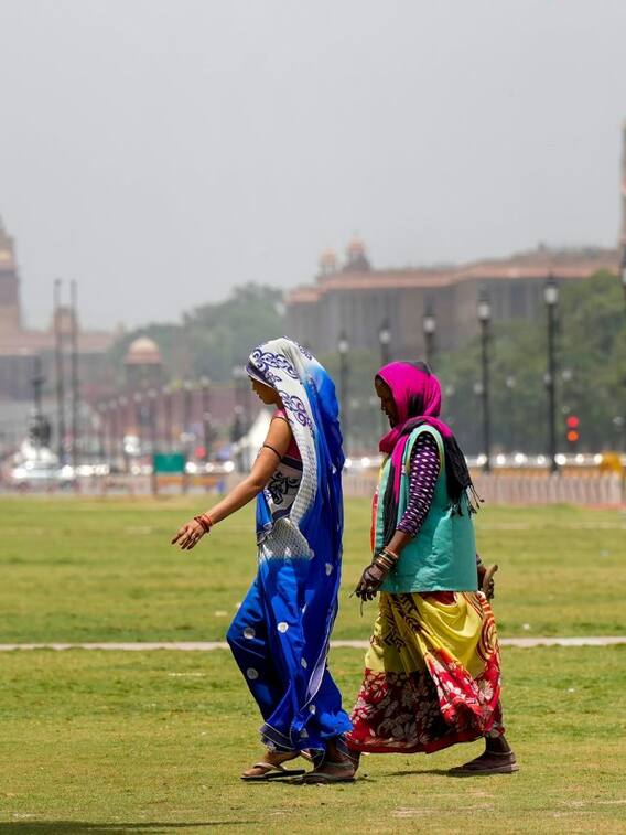 दिल्ली में होली से पहले चढ़ने लगा पारा, अब सताएगी गर्मी