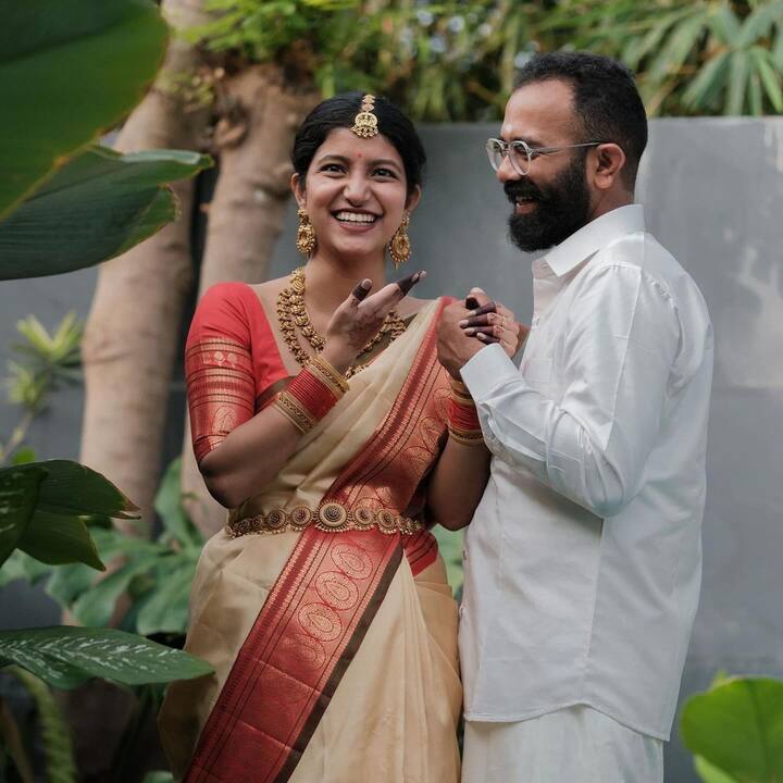 The actor didn't reveal any details about her husband and also didn't share her wedding date.