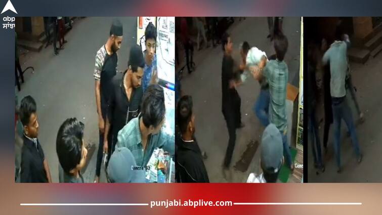 Viral Video: 6 people beat up a shopkeeper in Bengaluru, commotion over devotional song Viral Video: ਬੰਗਲੌਰ 'ਚ 6 ਜਣਿਆਂ ਨੇ ਮਿਲ ਕੇ ਕੀਤੀ ਦੁਕਾਨਦਾਰ ਨਾਲ ਕੁੱਟਮਾਰ, ਭਗਤੀ ਗੀਤ ਨੂੰ ਲੈ ਕੇ ਹੋਇਆ ਹੰਗਾਮਾ