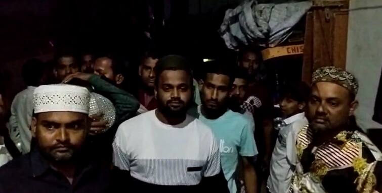 Surat Crime News: Uncivilized man Attacks on the woman in the midnight, Limbayat Area, Surat, Local News Crime: સુરતમાં મોડી રાત્રે તોફાની તત્વોનો આતંક, હથિયારો વડે લિંબાયતમાં તોડફોડ કરી, ઘર-ગાડીઓના કાંચ તોડ્યા ને......