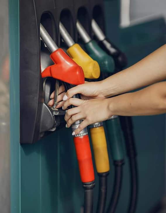 ਜਾਣੋ ਕਿੱਥੇ ਮਹਿੰਗਾ ਤੇ ਕਿੱਥੇ ਸਸਤਾ ਹੋਇਆ ਪੈਟਰੋਲ-ਡੀਜ਼ਲ