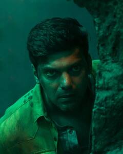 Arya Transformation : எப்படி இருந்த நான் இப்படி ஆயிட்டேன்.. மாஸ் காட்டும் நடிகர் ஆர்யா!