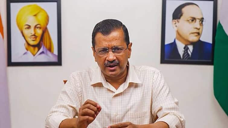 ED Summons Arvind Kejriwal Not Going Enforcement Directorate Office in Delhi Jal Board Case AAP Accuse BJP For Arrest ED Notice To Arvind Kejriwal:  आज भी ED के समन पर पूछताछ के लिए नहीं जाएंगे केजरीवाल, AAP बोली- जांच एजेंसी के पीछे छुपकर चुनाव लड़ रही BJP