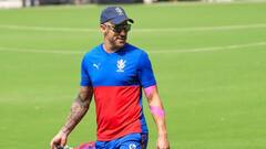 IPL 2024: কথা বললেন ডু প্লেসির সঙ্গে, খেললেন ফুটবল, আরসিবি অনুশীলনে চনমনে কোহলি