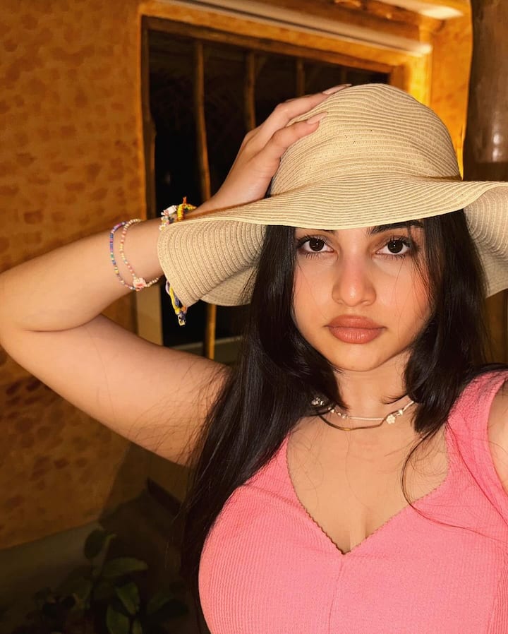 తాజాగా మెగాస్టార్ చిరంజీవి ‘విశ్వంభర‘ చిత్రంలో నటించే అవకాశం దక్కించుకుంది. Photo Credit: Sai Ramya Pasupuleti/Instagram