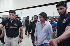 Vijay In Kerala : நடிகர் விஜயின் வருகையை ஒட்டி விழாக்கோலம் பூண்ட கேரளா!