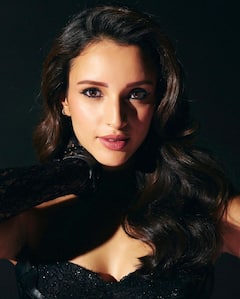 Tripti Dimri : బ్లాక్​ డ్రెస్​లో అందాలు ఆరబోస్తున్న యానిమల్ బ్యూటీ.. ఫోటోలు చూశారా?