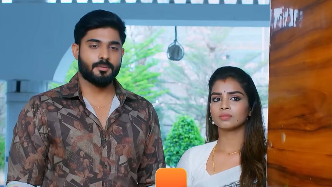 Seethe Ramudi Katnam Serial Today March 18th: 'సీతే రాముడి కట్నం' సీరియల్: సీత చూస్తుండగానే రామ్, మధులను కలిపి ఆ పని చేసిన మహాలక్ష్మి..! seethe ramudi katnam serial today march 18th episode written update in telugu Seethe Ramudi Katnam Serial Today March 18th: 'సీతే రాముడి కట్నం' సీరియల్: సీత చూస్తుండగానే రామ్, మధులను కలిపి ఆ పని చేసిన మహాలక్ష్మి..!