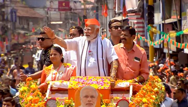 सेलम में ही जुलाई 2013 में ऑडिटर रमेश की हत्या कर दी गई थी. वो राज्य में तब पार्टी के स्टेट जनरल सेक्रेटरी थे. 54 वर्षीय वी रमेश की हत्या मरावानेरी स्थित उनके घर में घुस कर की गई थी.