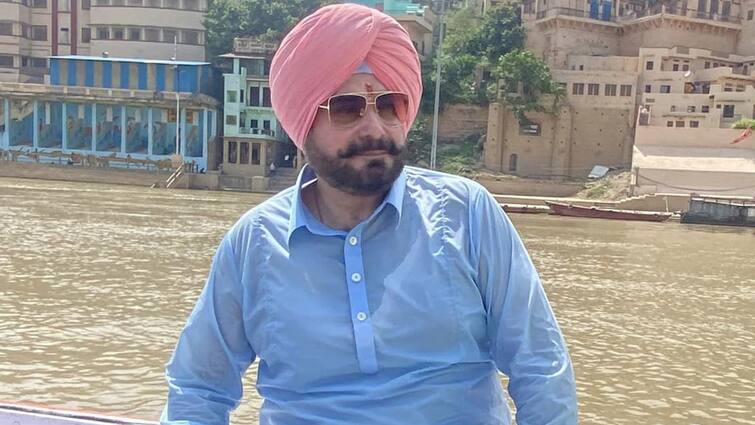 Navjot Singh Sidhu To Return To Commentary Box During IPL 2024 ਕੀ ਨਵਜੋਤ ਸਿੱਧੂ 'ਤੇ ਆਈ ਆਰਥਿਕ ਮੰਦੀ ?  IPL 'ਚ ਕੁਮੈਂਟਰੀ ਕਰਕੇ ਪੈਸੇ ਕਮਾਉਣਗੇ ! ਸਿੱਧੂ ਦੇ OSD ਨੇ ਕੀਤਾ ਖੁਲਾਸਾ 