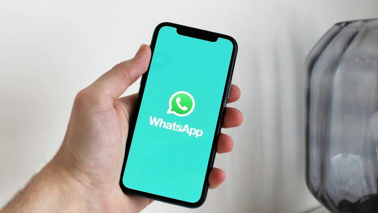 WhatsApp beta version for Android users gets a shortcut for the QR code for UPI payments WhatsApp: হোয়াটসঅ্যাপ পেমেন্টে আসছে নতুন ফিচার, আরও সুবিধা পাবেন ইউজাররা, কী চালু হতে চলেছে?