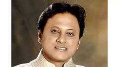 अभिषेक घोसाळकर हत्येच्या दीड महिन्यांनी पत्नी आणि वडील समोर, पहिला सवाल देवेंद्र फडणवीसांना!